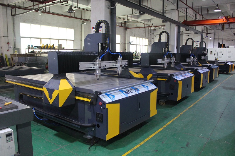 防雾PC镜片切割机定制 FUN88·乐天堂(中国游)数控助力医护行业提高产能