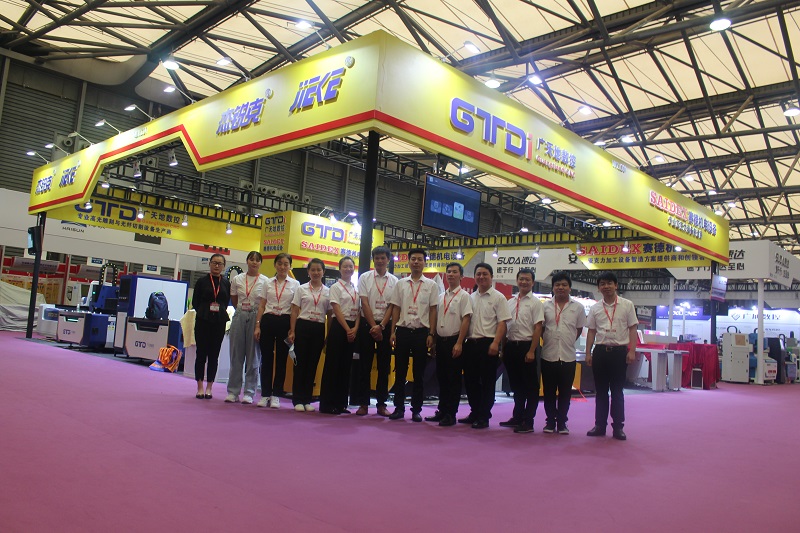 FUN88·乐天堂(中国游)数控带您直击2020上海广告展展会现场